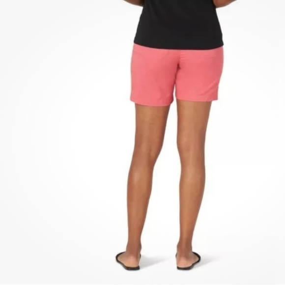 Lee Shorts Women 18 Bermuda Mid Rise Regular Comfort Fit Rose Garden - Picture 4 of 11